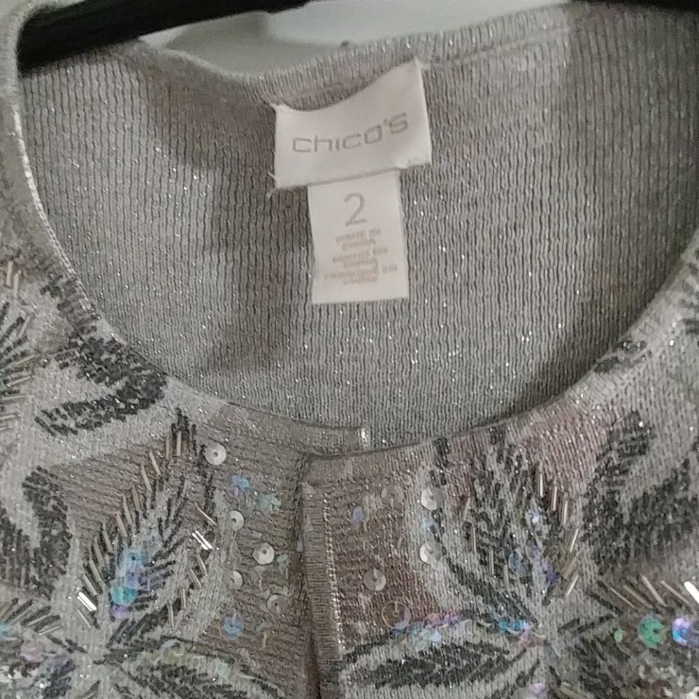 Sweater - Picture 2 of 4